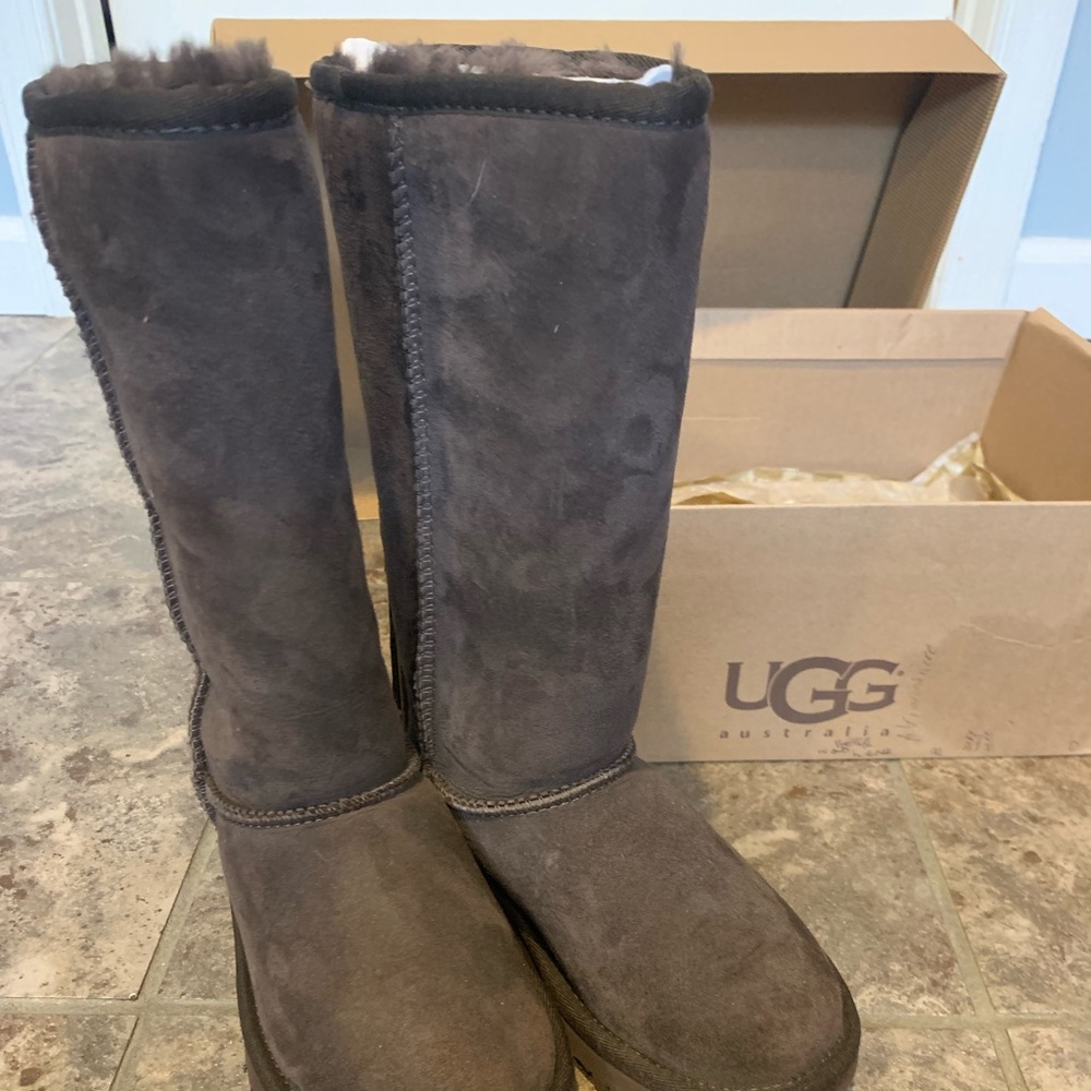 Like new UGG tall Boots.